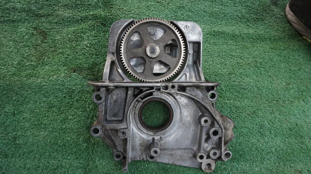 Mazda 3 BK 5 6 GG GH 2.0 D pompa oleju RF7J