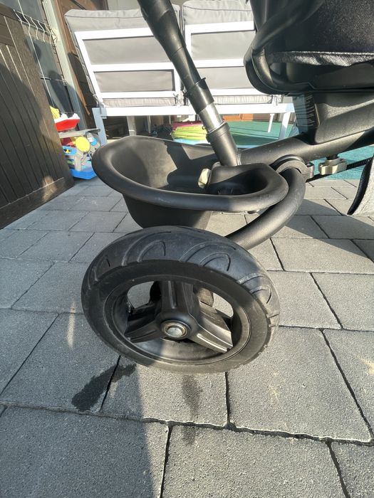 Rowerek dziecięcy trojkołowy