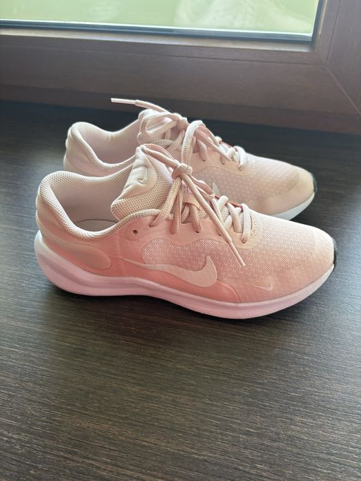 Кросівки для спорту, бігу Nike Revolution 7, 38 розмір, 24 см. устілка