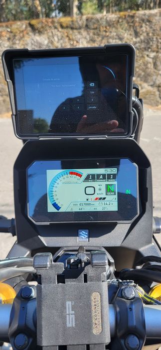 Vendo suzuki v-strom 800de