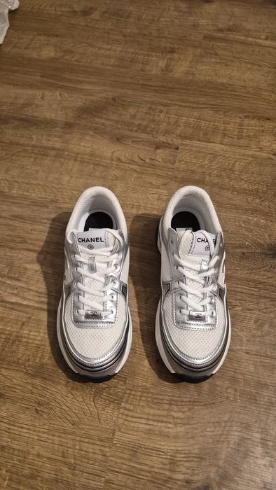 Buty rozmiar 39 nowe