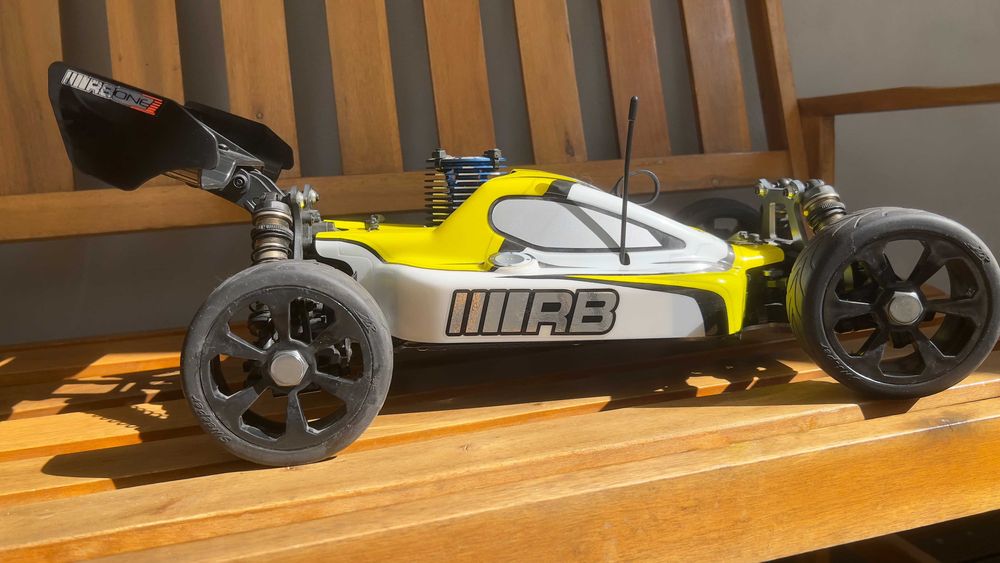 Modelismo - Carro RC 1:8 Nitro RB One com motor LRP ZR.30X - Como Novo