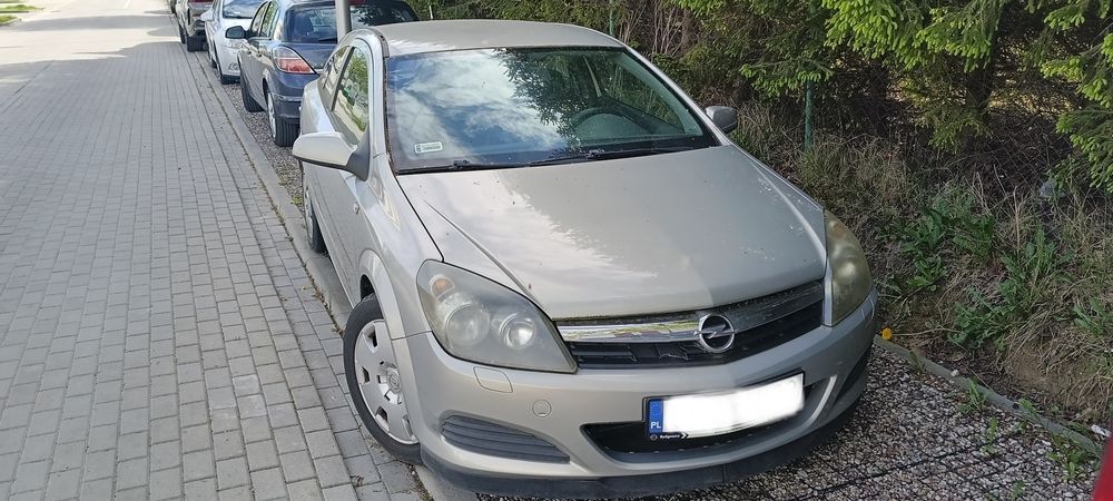 Opel Astra GTC 2006