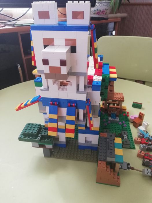 Лего майнкрафт 21188 село лами