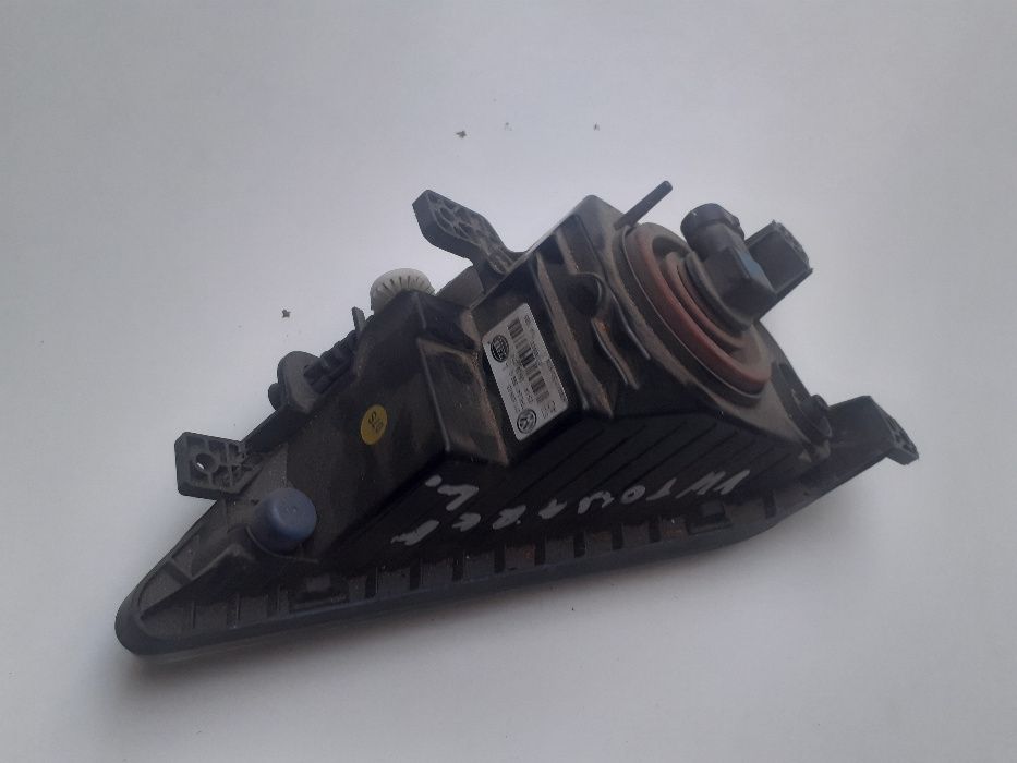 Vw Touareg II halogen lewy Oryginał Hella