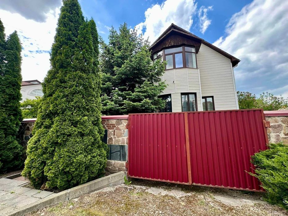 Продається ексклюзивний будинок,335 кв.м
