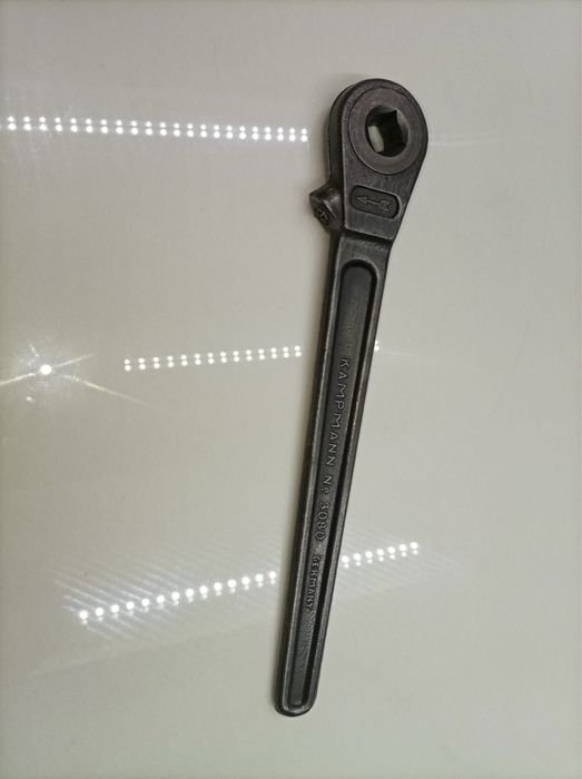 Stary klucz grzechotka Kampmann No3080 1/2 cala