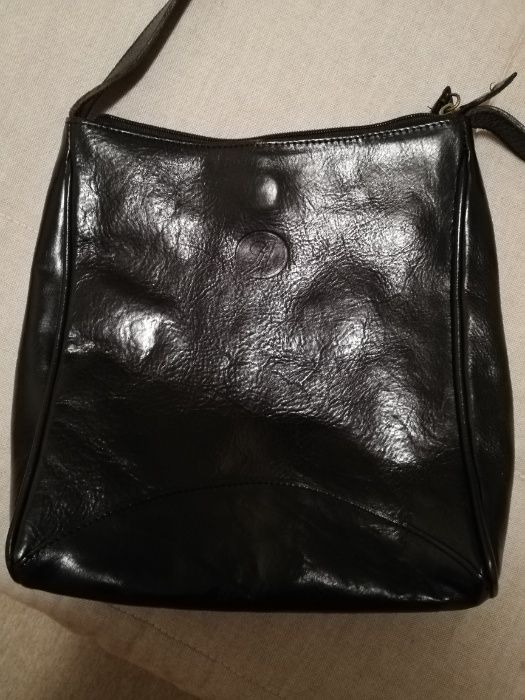 Mala senhora em pele genuína