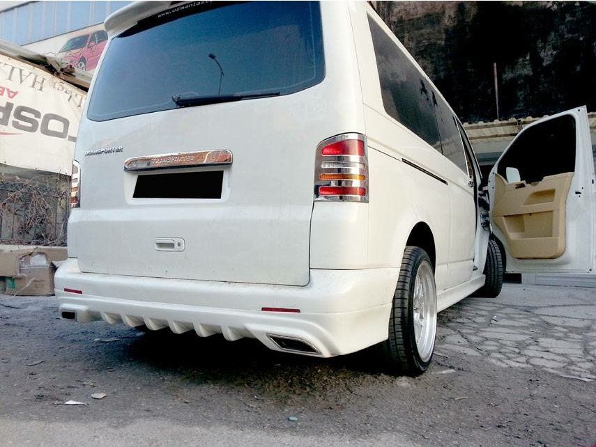 Volkswagen T5 Накладка на задний бампер Sport 2