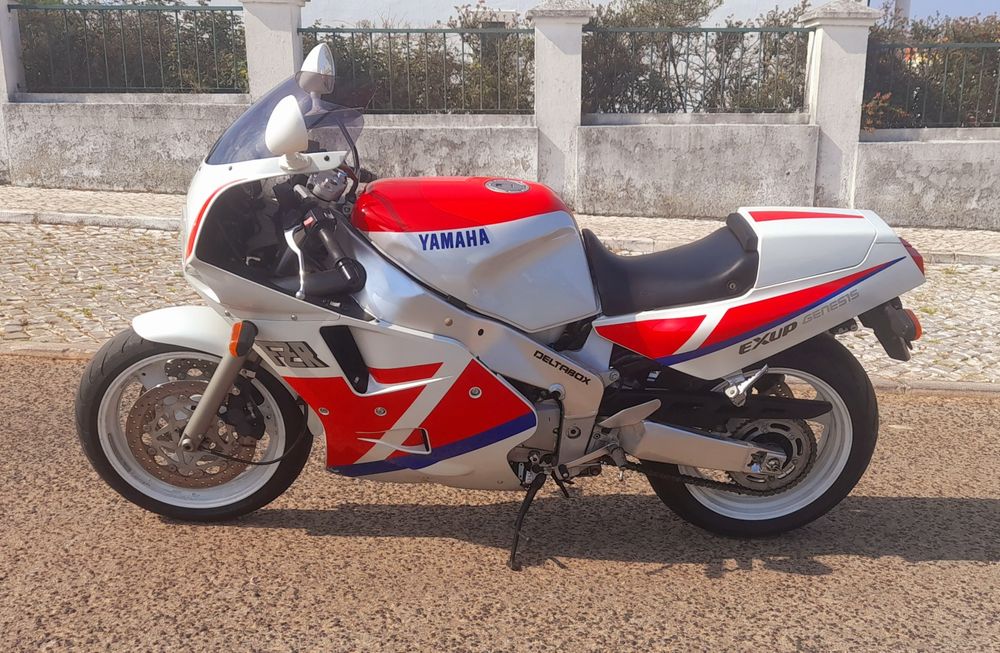 YAMAHA FZR 1000 EXUP ESTADO COLECÇÃO  1990