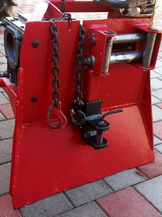 Продам Механічну лебідку для Мінітрактора (Саморобна) на  3-4 тонн