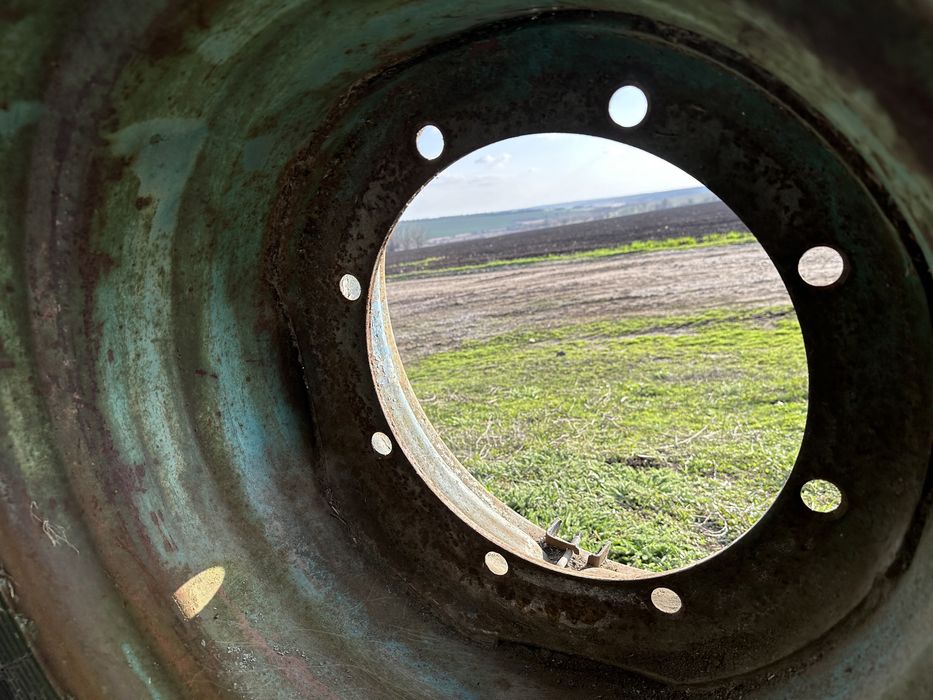 Диски на Т-150 ХТЗ сз 3,6 Дон 1500 нива ск5