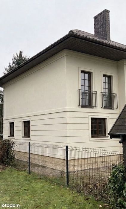 Halinów: 2 domy / 5 mieszkań. 1552 m2 . Media, starodrzew, dojazd A2
