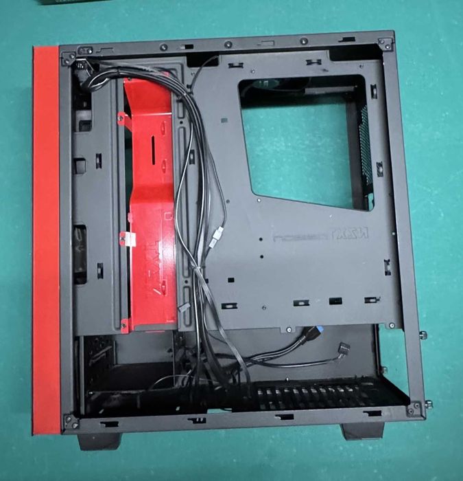 Caixa NZXT S340 Mid Tower Case Black/Red