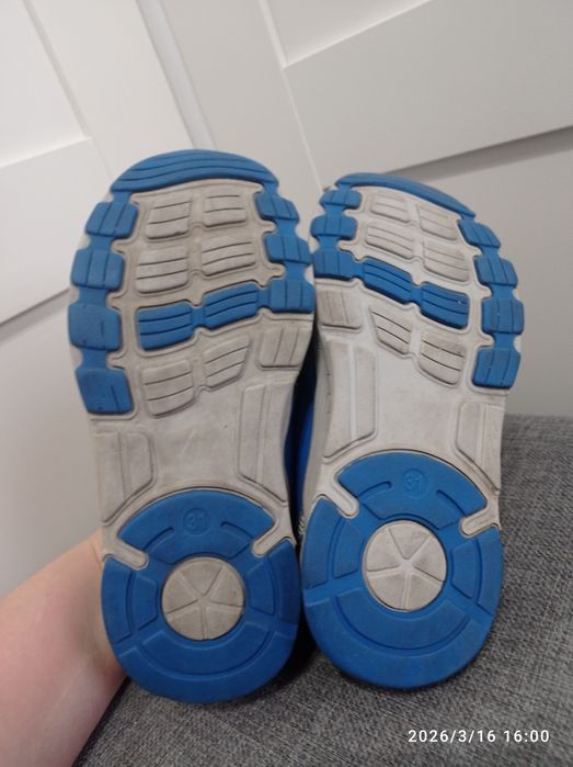 Buty 31 sportowe na rzepy chłopięce wiosenne