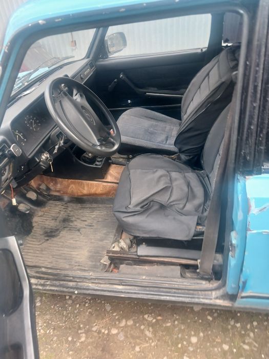 Розбираю ваз 2104