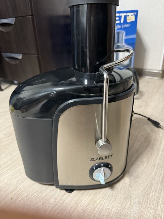 Соковыжималка соковитискач