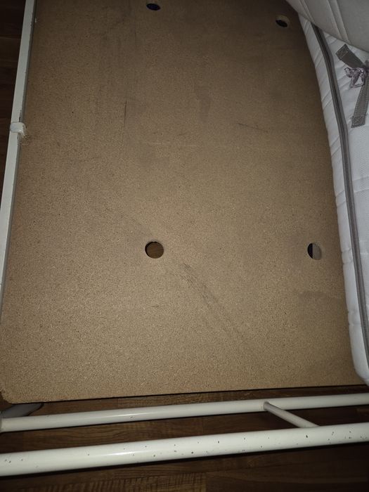 Double bed with mattress64751812102786122