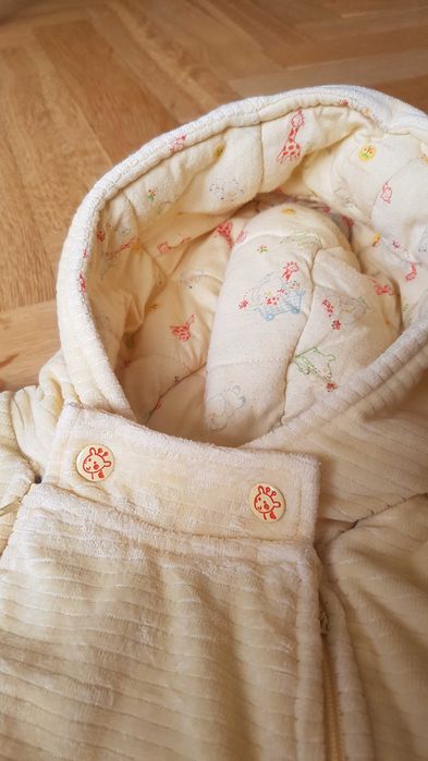 Przejściowy śpiworek do wózka 6m Petit Kimbaloo kombinezon