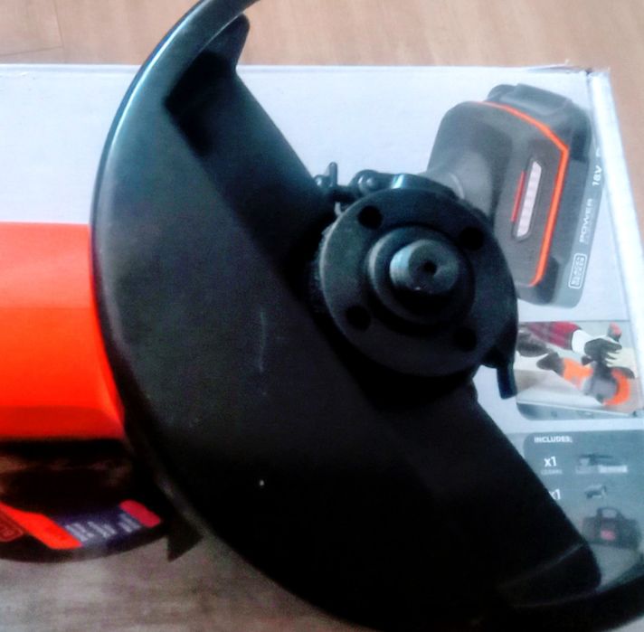 Nowa Szlifierka kątowa 18V 2Ah 3x tarcza torba BLACK DECKER Gwarancja