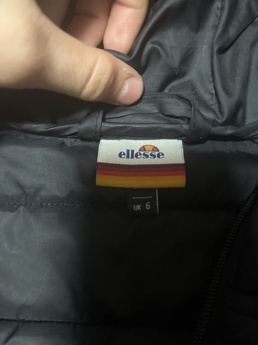 Куртка ellesse blek