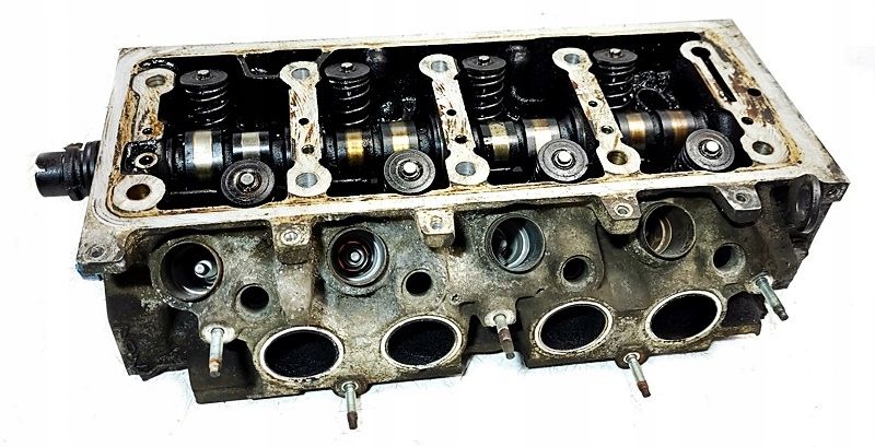 głowica 1.6 8v xsara picasso 306 206