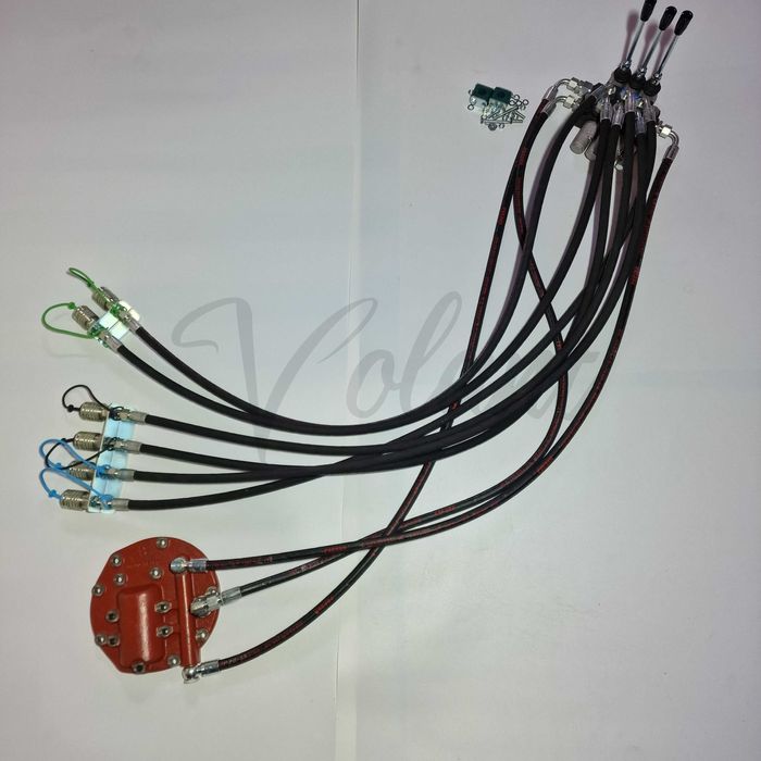 Rozdzielacz Zewnętrzny 3 Sekcyjny C-360 3x Pływająca Od Dolnej Pokrywy