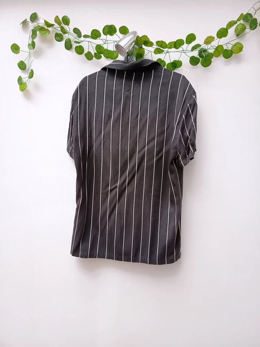 Camisa Praiana Preta às riscas