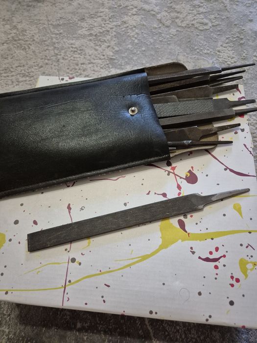 Продам комплект напильників 19 шт.