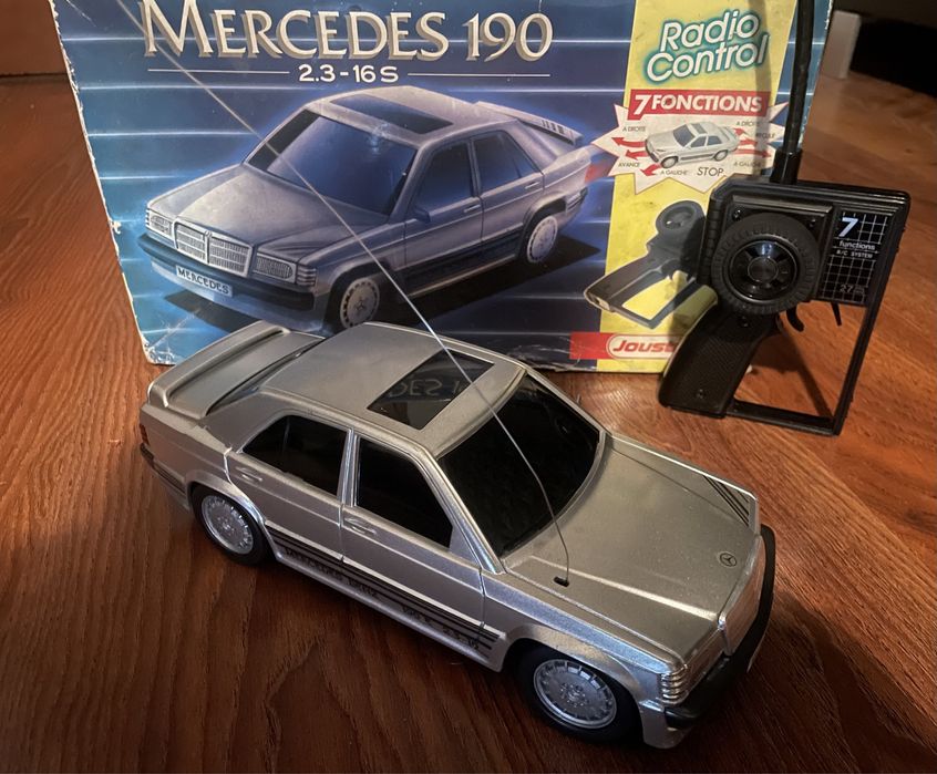 Stara zabawka RC Mercedes 190 zdalnie sterowany PRL DDR