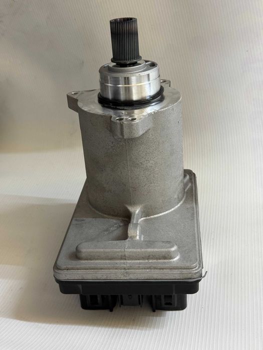 Електродвигун рульової рейки Tesla
model 3/ Y