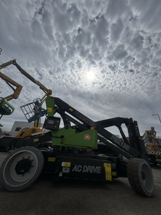 Plataforma Elevatória Articulada elétrica (14mt*)FRONTEQ FBZ12E