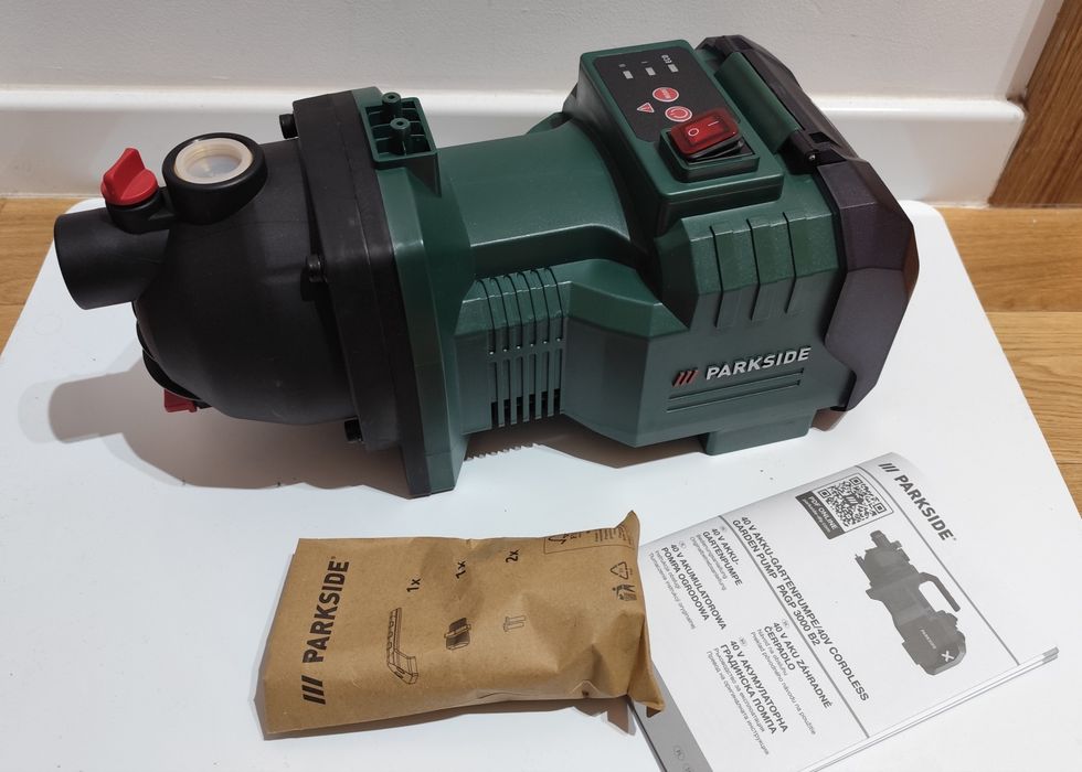 Akumulatorowa Pompa do wody Parkside 2x20v (40v) nowa