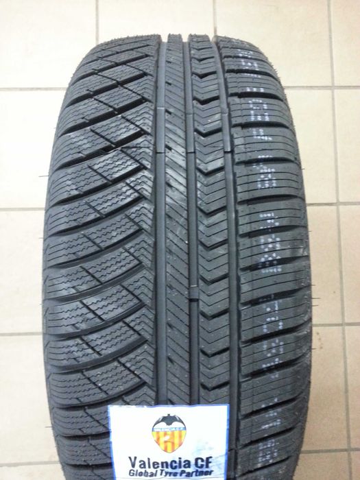 Opony wielosezonowe całoroczne 215/55r16 97V XL Sailun 4Seasons