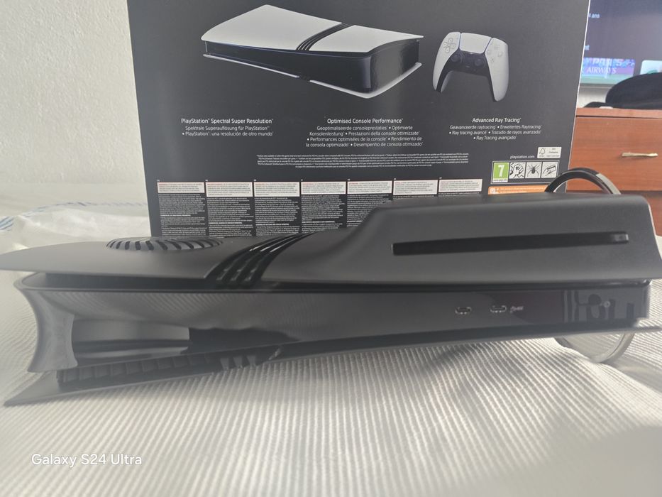 PS5 PRO  Black + Ps Portal black+Headsets  Sony Inzone H9II  Impecável