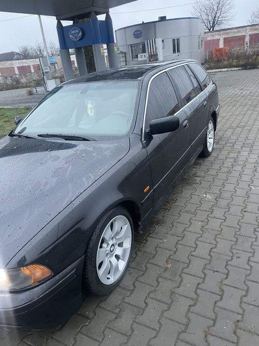 Подам бмв 525i е39