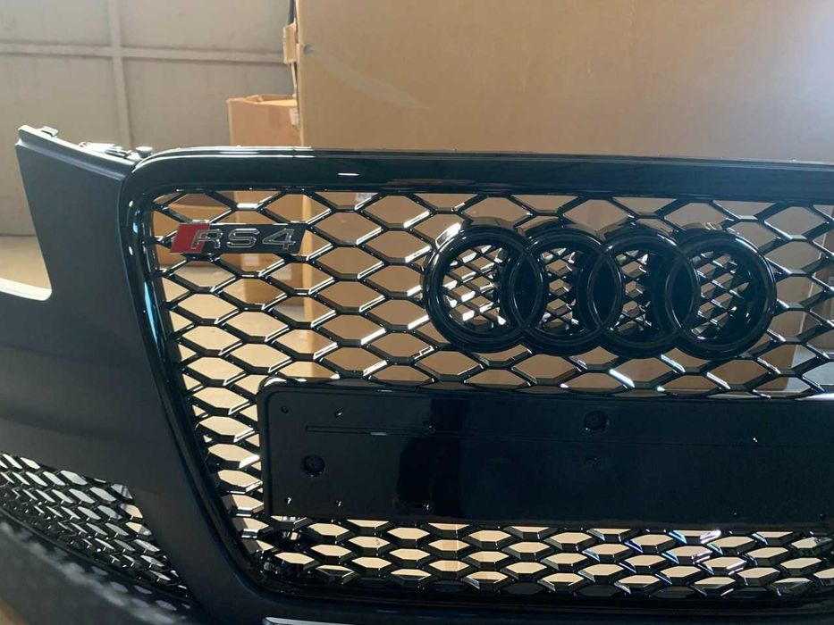 бампер А4 б8 решетка audi 2009 Бампер rs 4 b8 07-11г А4 решетки рс4 RS