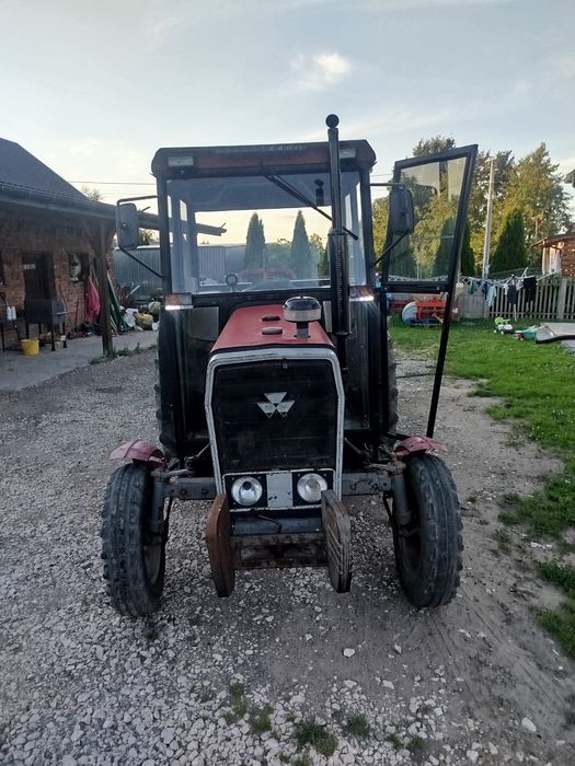 Massey Ferguson 235