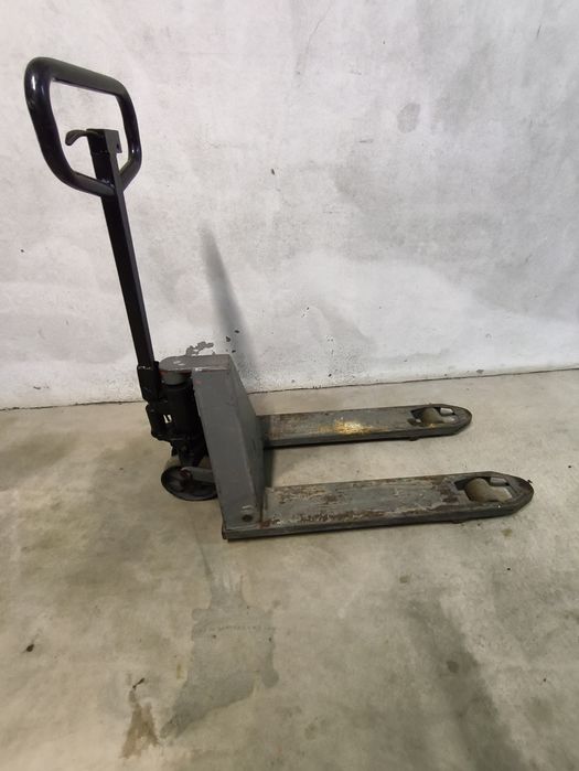 Porta paletes curto garfos de 90cm