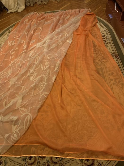 Дві штори з ламбрикеном