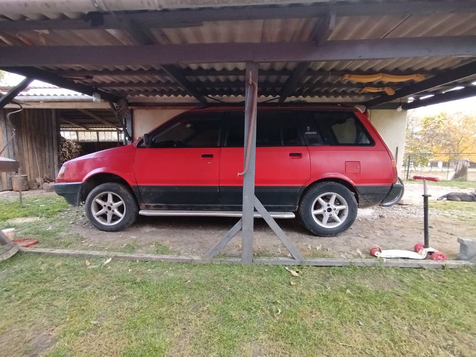 Mitsubishi space wagon 2.0