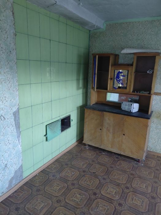 Будинок,хата    .