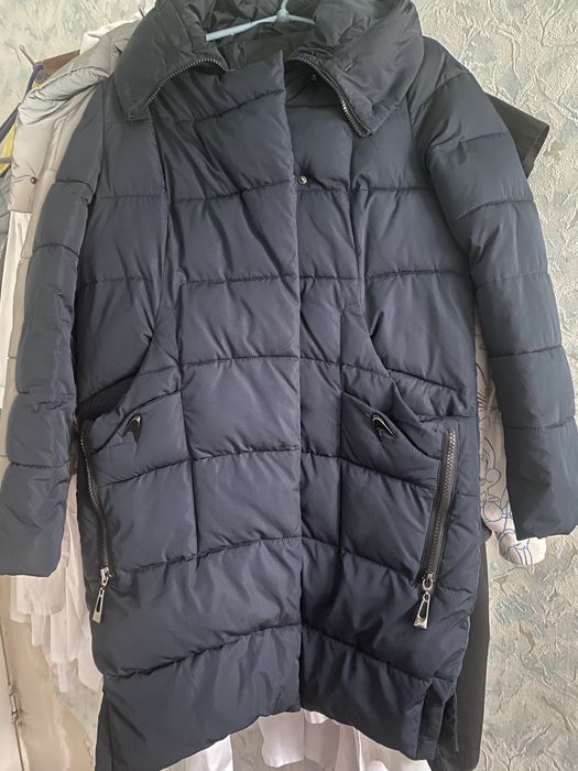 Тепла куртка пуховик