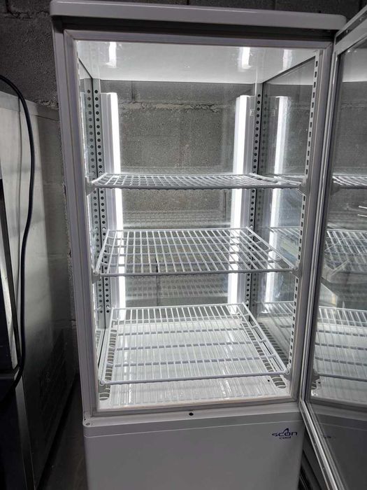 Холодильник бу для десертов бу для кафе ресторана