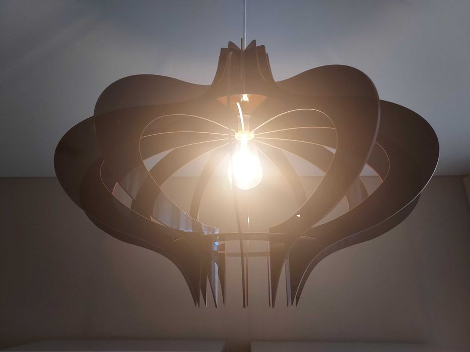 Candeeiro de tecto - design - autor