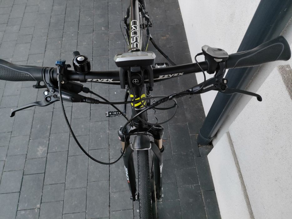 Rower elektryczny silnik Bosch Cross mały przebieg 28 cali