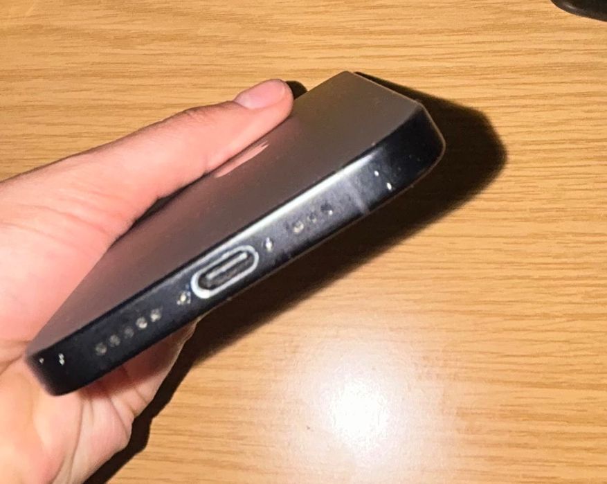 IPhone 16 preto