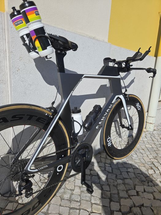 Canyon Speedmax CF full carbon
