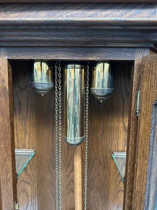 Zegar numer 8. Stojący. Transport cały kraj.