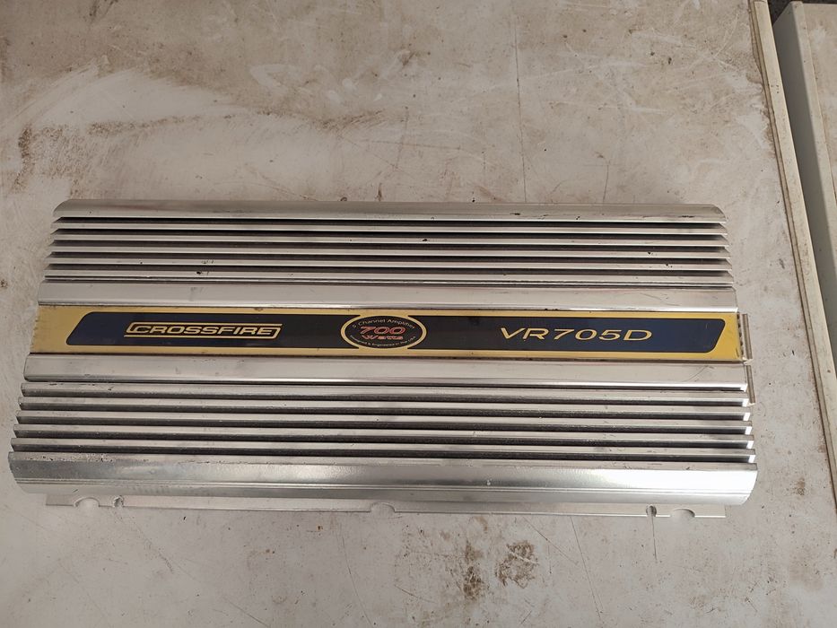 Subwoofer amplificador de carro